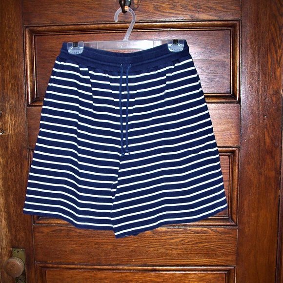 *** Mister Leonards ***  SKORT - Small /Medium - Picture 1 of 1